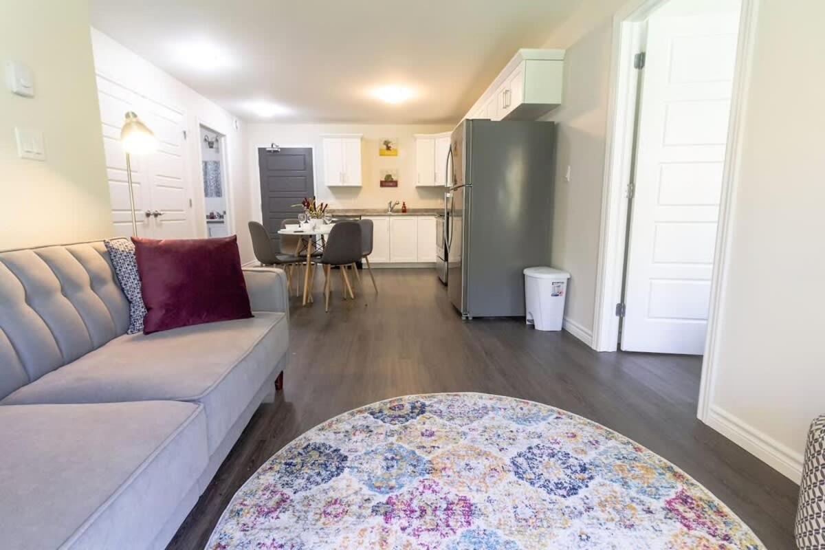 Brand New Gorgeous Condo Near Unb & Hospital Coffee Parking 202 Saint John Dış mekan fotoğraf